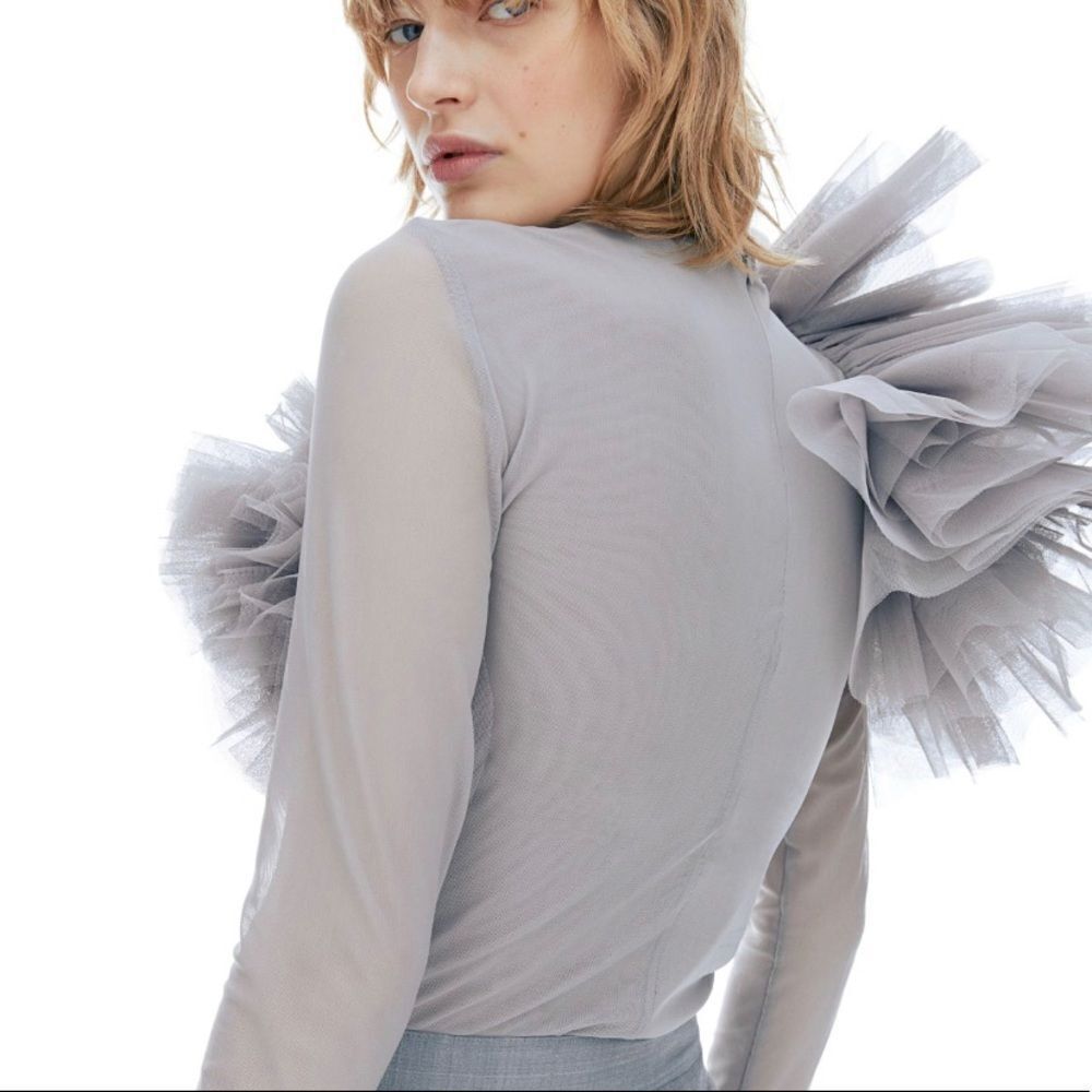 H&M Studio Ruffle Top New - Picture 4 of 8